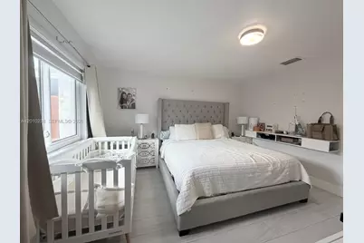 7560 NW 173rd Ln, Hialeah, FL 33015 - Photo 11