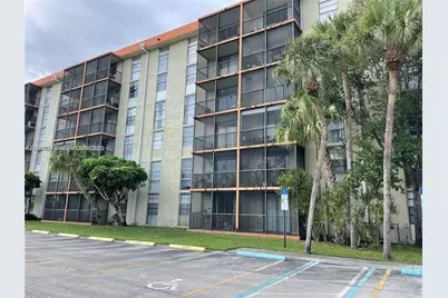 16851 NE 23rd Ave #A409, North Miami Beach, FL 33160 - Photo 11