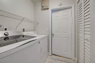 7454 NW 48th Pl, Lauderhill, FL 33319 - Photo 33