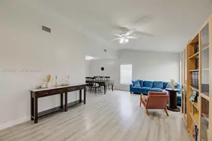 7454 NW 48th Pl, Lauderhill, FL 33319 - Photo 3