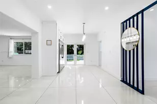 7800 SW 57th Ct, South Miami, FL 33143 - Photo 9