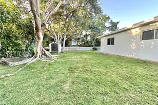 7800 SW 57th Ct, South Miami, FL 33143 - Photo 21