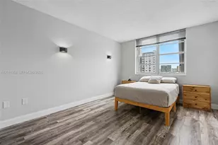 500 Bayview Dr, Sunny Isles Beach, FL 33160 - Photo 27