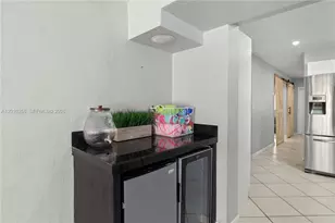 3024 NE 2nd Terrace, Wilton Manors, FL 33334 - Photo 27