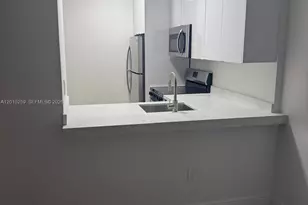 496 NW 165th St Rd, Miami, FL 33169 - Photo 9
