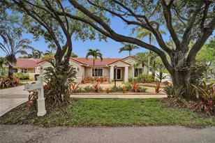 13621 SW 18th St, Miramar, FL 33027 - Photo 5
