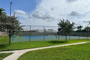 10525 SW 112th Ave, Miami, FL 33176 - Photo 41