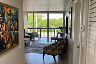 10525 SW 112th Ave, Miami, FL 33176 - Photo 9