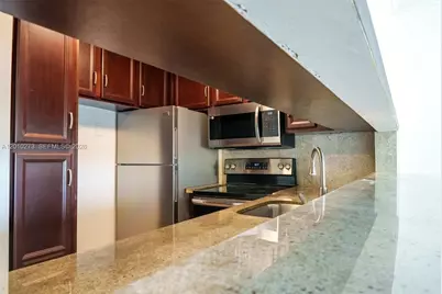 2935 NE 163rd St #5T, North Miami Beach, FL 33160 - Photo 3