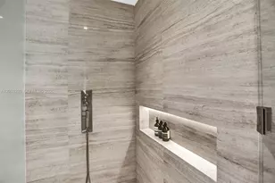 18975 Collins Ave, Sunny Isles Beach, FL 33160 - Photo 35
