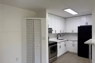7195 NW 179th St, Hialeah, FL 33015 - Photo 5