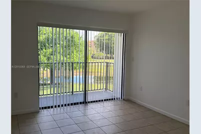 7195 NW 179th St #211, Hialeah, FL 33015 - Photo 3