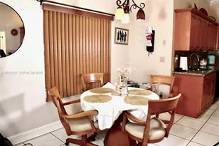 1231 SW 102nd Ave, Pembroke Pines, FL 33025 - Photo 9