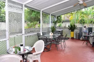 1231 SW 102nd Ave, Pembroke Pines, FL 33025 - Photo 21