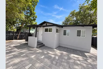 135 NW 68th St, Miami, FL 33150 - Photo 7