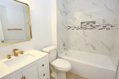 8120 SW 4th Ct, North Lauderdale, FL 33068 - Photo 9