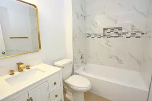 8120 SW 4th Ct, North Lauderdale, FL 33068 - Photo 9
