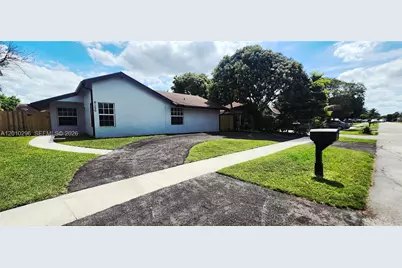 8120 SW 4th Ct, North Lauderdale, FL 33068 - Photo 19