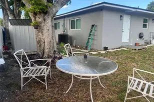 6742 SW 18th Ct, North Lauderdale, FL 33068 - Photo 9