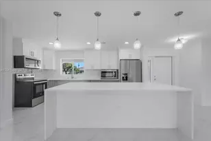 105 SE 45th, Cape Coral, FL 33904 - Photo 1