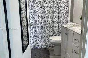 2735 W 52nd St, Hialeah, FL 33016 - Photo 3