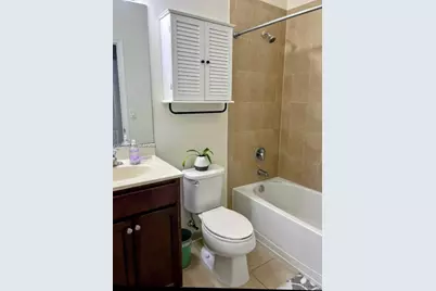17548 SW 153rd Ct, Miami, FL 33187 - Photo 9