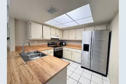 10893 NW 7th St #22-27, Miami, FL 33172 - Photo 3
