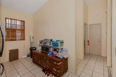 6745 NW 192nd Ln, Hialeah, FL 33015 - Photo 15