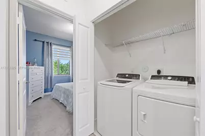 20572 NE 5th Pl, Miami, FL 33179 - Photo 19