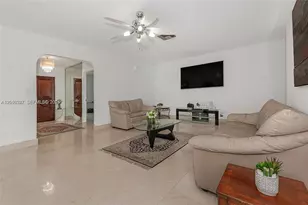 1912 Ocean Mist Dr, Lauderdale by the Sea, FL 33062 - Photo 15