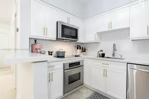 322 Madeira Ave, Coral Gables, FL 33134 - Photo 9