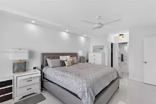 1985 S Ocean Dr, Hallandale Beach, FL 33009 - Photo 37