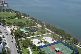 1717 N Bayshore Dr, Miami, FL 33132 - Photo 25
