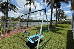 1070 Capistrano, Weston, FL 33326 - Photo 29