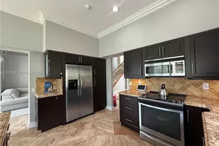 1070 Capistrano, Weston, FL 33326 - Photo 5