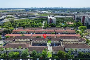 7995 NW 8th St, Miami, FL 33126 - Photo 27