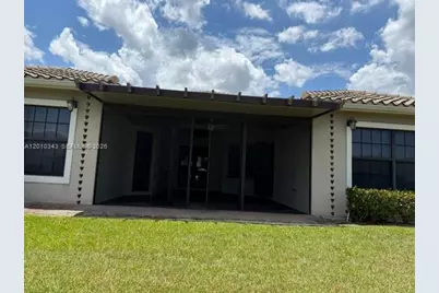 9751 Lakeview Ln, Parkland, FL 33076 - Photo 9
