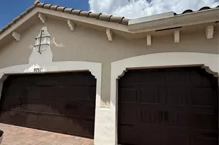 9751 Lakeview Ln, Parkland, FL 33076 - Photo 3