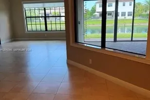9751 Lakeview Ln, Parkland, FL 33076 - Photo 19