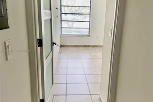 8933 SW 123rd Ct, Miami, FL 33186 - Photo 5