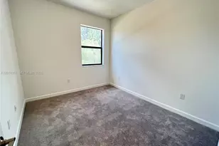 24450 SW 119th Pl, Homestead, FL 33032 - Photo 9