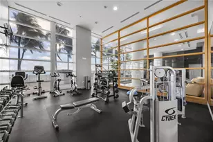 665 NE 25th St, Miami, FL 33137 - Photo 35