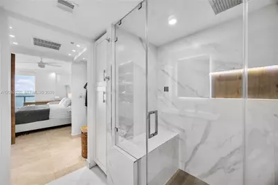 665 NE 25th St #1503, Miami, FL 33137 - Photo 23