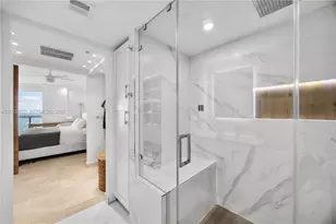 665 NE 25th St, Miami, FL 33137 - Photo 23