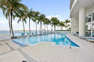 665 NE 25th St, Miami, FL 33137 - Photo 31