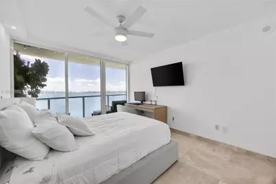 665 NE 25th St #1503, Miami, FL 33137 - Photo 27