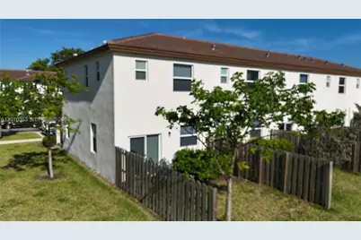 12308 NW 23rd Ct #12308, Miami, FL 33167 - Photo 11