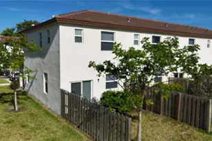12308 NW 23rd Ct, Miami, FL 33167 - Photo 11