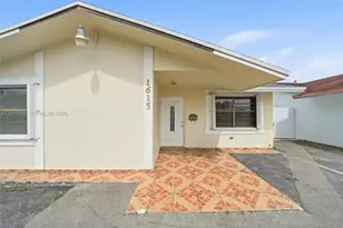1615 SW 137th Pl, Miami, FL 33175 - Photo 3