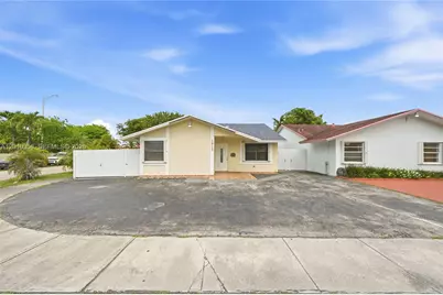 1615 SW 137th Pl, Miami, FL 33175 - Photo 1